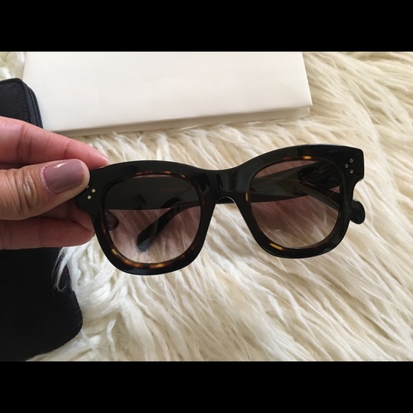 Celine's sunglasses ❤️ - Picture 7 of 8
